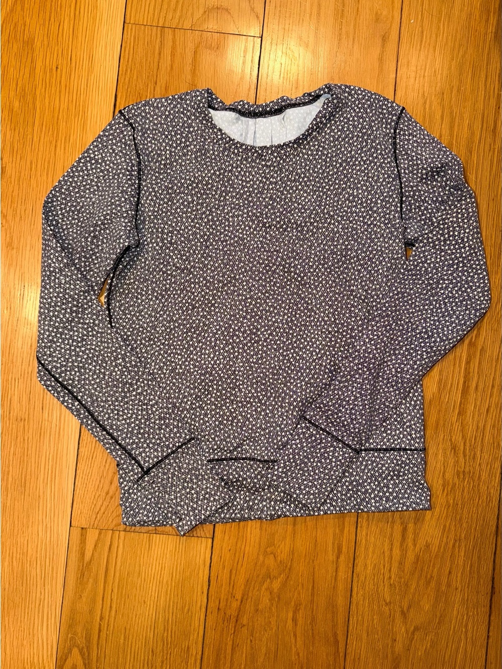 Lululemon rush hour long sleeve black and white jacquard size 2 EUC